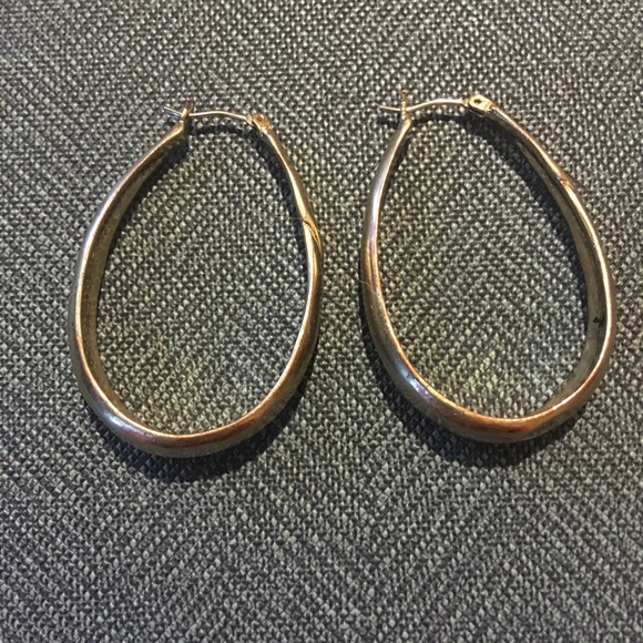 Kenneth Cole Silver/gold  loops/hoops. - Picture 2 of 4